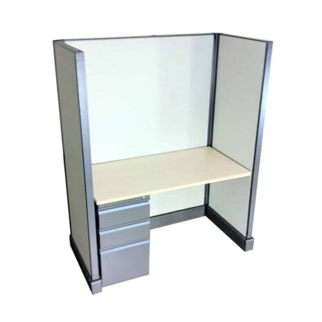C032 - Color Palette 1 C032 Single Cubicle in Color Palette 1