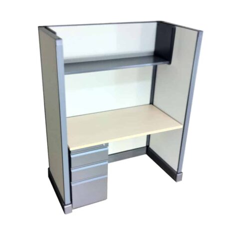 C042 - Color Palette 1 C042 Single Cubicle in Color Palette 1